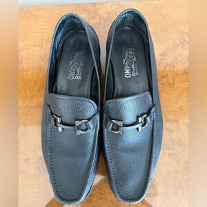 Salvatore Ferragamo Black Pebbled Leather Bit Loafers